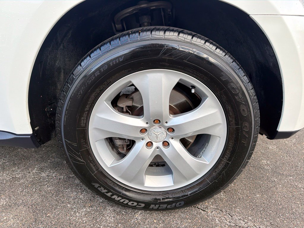Used 2010 Mercedes-Benz GL 450 4MATIC image 9