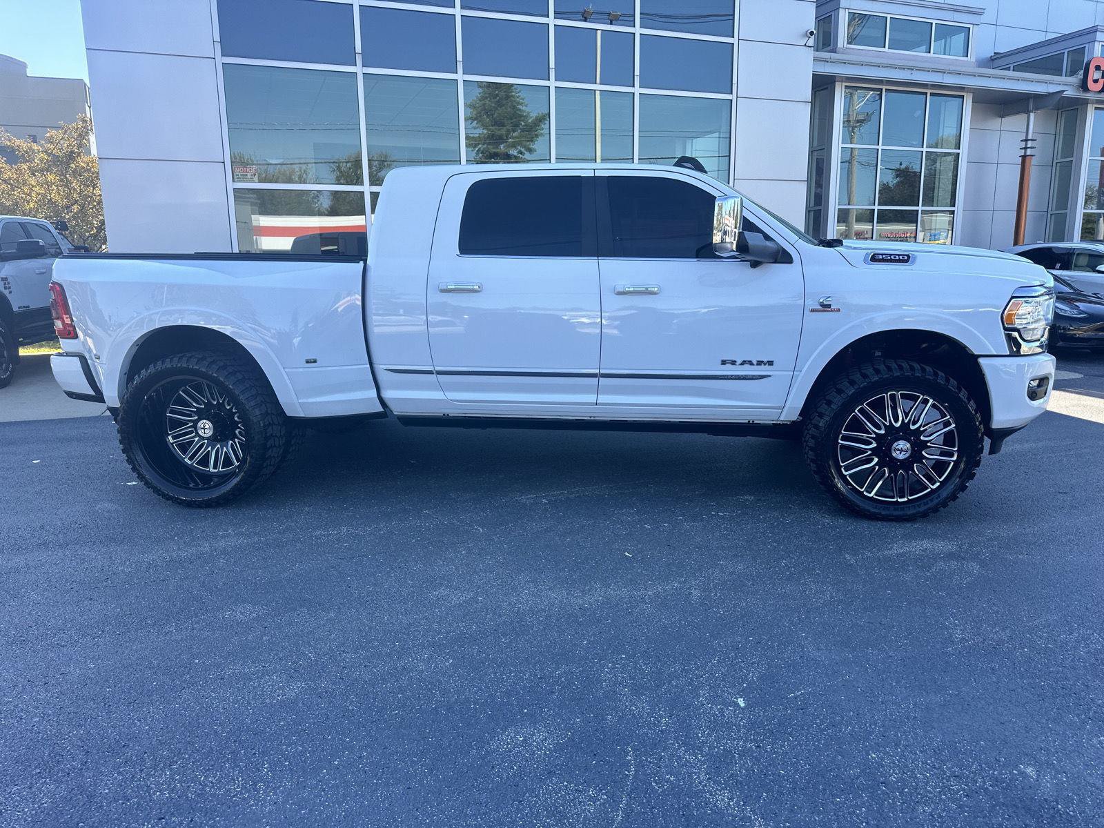 Used 2020 RAM 3500 Limited AWD/4WD image 29