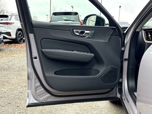 New 2026 Volvo XC60 B5 Plus w/ Protection Package Premier AWD/4WD image 9