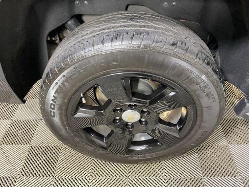 Used 2019 Chevrolet Tahoe LT w/ Luxury Package image 10