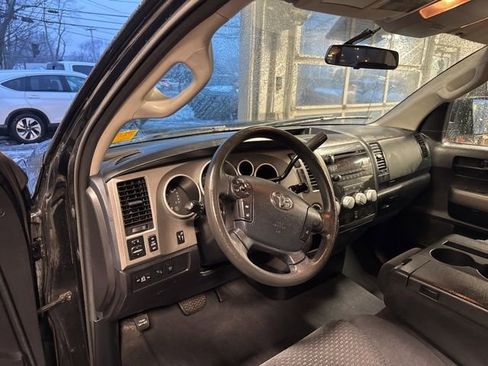 Used 2013 Toyota Tundra Grade image 7