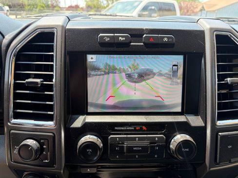 Used 2017 Ford F150 XLT w/ Equipment Group 302A Luxury AWD/4WD image 19