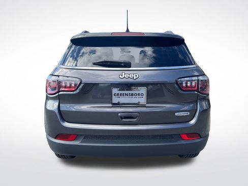 Used 2022 Jeep Compass Latitude w/ Sun and Sound Group image 4