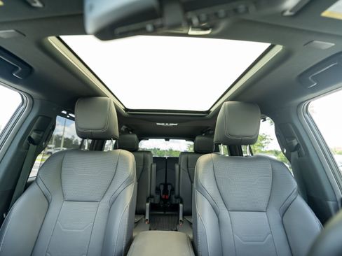 Used 2025 Lexus GX 550 AWD/4WD image 15