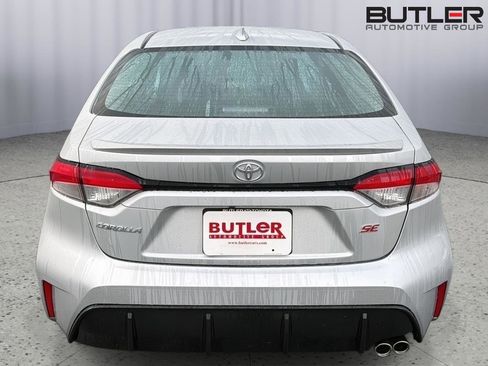 New 2026 Toyota Corolla SE FWD image 5