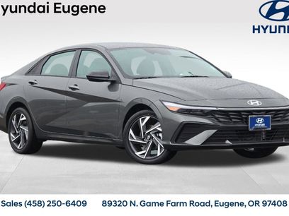 New 2025 Hyundai Elantra SEL