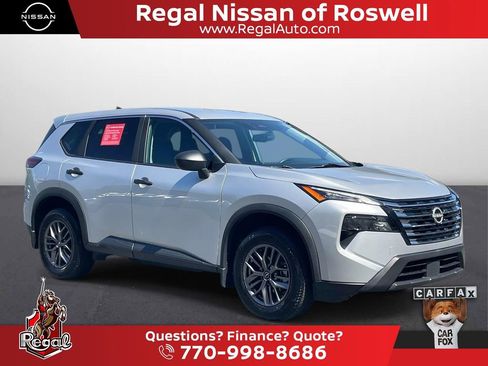 Certified 2024 Nissan Rogue S FWD image 1