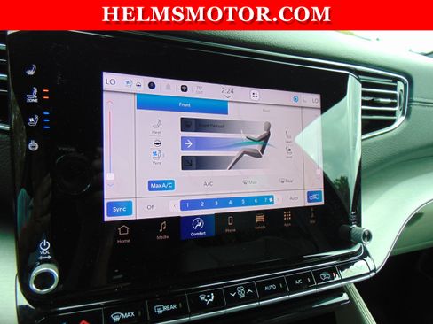 Certified 2025 Jeep Wagoneer 4WD image 24