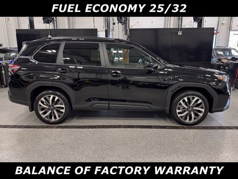 Used 2026 Subaru Forester Touring w/ Touring Package image 2