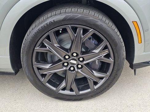 New 2026 Cadillac Optiq V AWD/4WD image 9