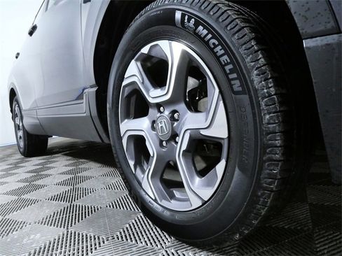 Used 2018 Honda CR-V EX image 2