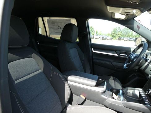 New 2026 GMC Terrain Elevation AWD/4WD image 9