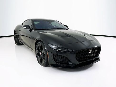 Used 2023 Jaguar F-TYPE P450 image 1