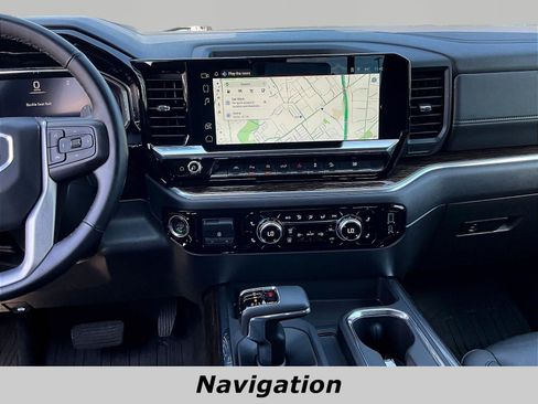Used 2025 GMC Sierra 1500 Elevation w/ Elevation Premium Package AWD/4WD image 9