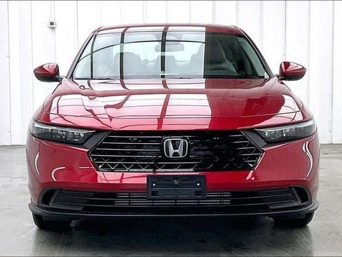 New 2025 Honda Accord LX image 3