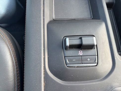 Used 2025 GMC Sierra 2500 AT4 AWD/4WD image 26
