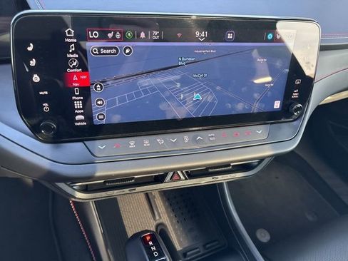 Used 2024 Dodge Charger R/T w/ Plus Group image 11