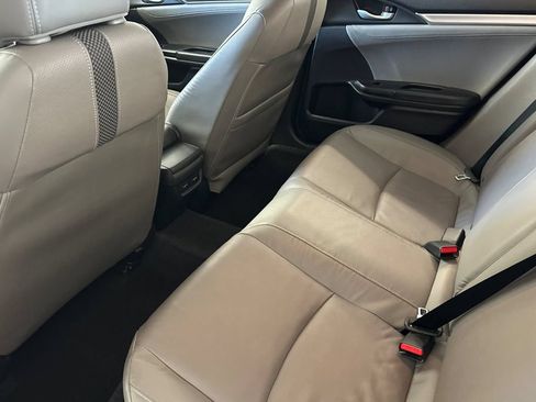 Used 2021 Honda Civic Touring image 12