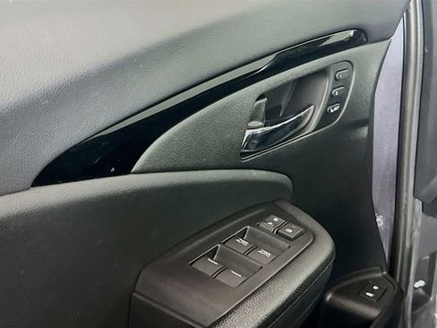 Used 2019 Honda Pilot Touring image 19