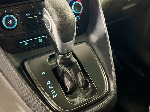 Used 2020 Ford Transit Connect XL image 24