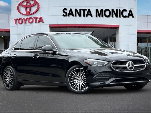 Used 2024 Mercedes-Benz C 300 4MATIC Sedan image 2