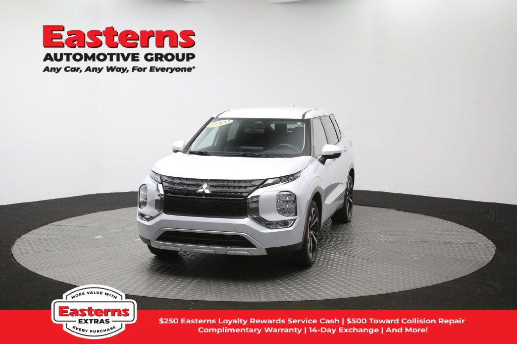 Used 2024 Mitsubishi Outlander SE FWD image 56