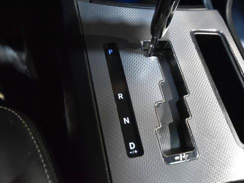 Used 2013 Dodge Charger R/T RWD image 29
