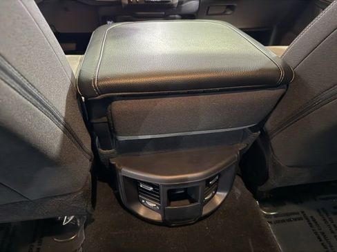 Used 2022 RAM 2500 Big Horn image 29