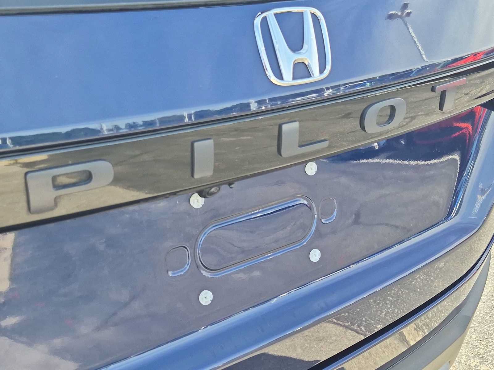 Certified 2025 Honda Pilot EX-L image 12