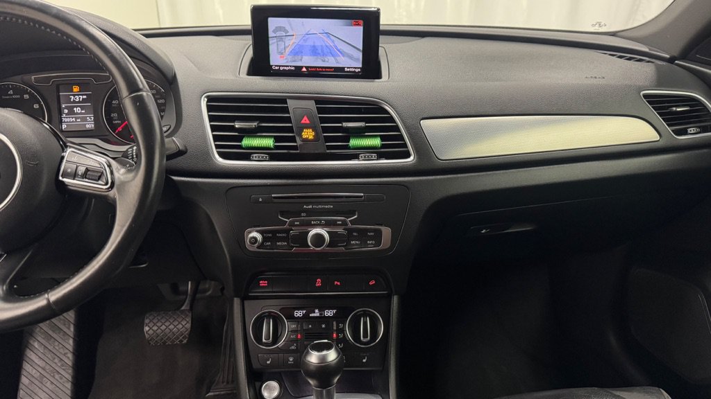 Used 2018 Audi Q3 2.0T Premium w/ Convenience Package FWD image 18