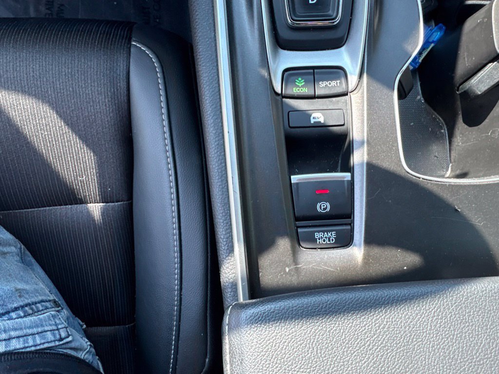Used 2022 Honda Accord Sport image 60