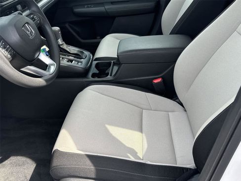 Used 2025 Honda CR-V EX image 11