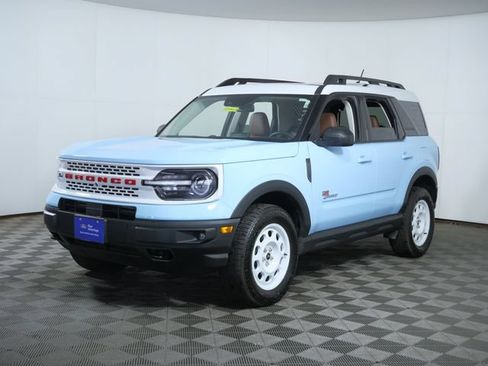 Certified 2023 Ford Bronco Sport Heritage Limited AWD/4WD image 2