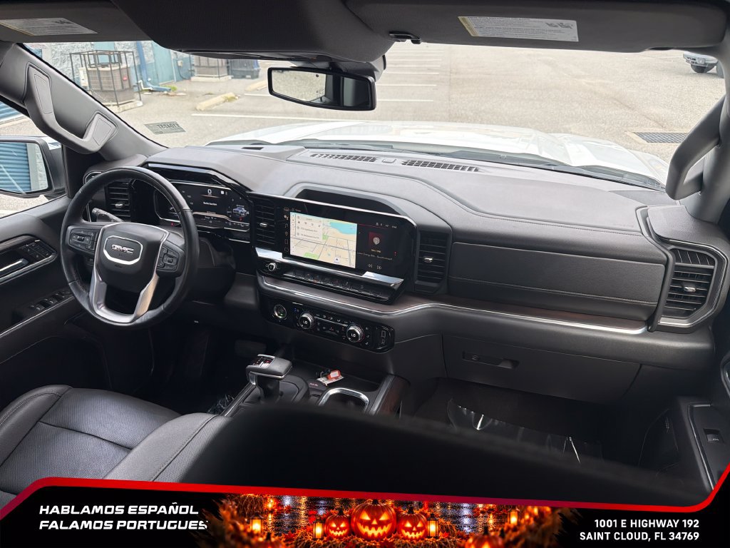 Used 2023 GMC Sierra 1500 SLT w/ SLT Premium Package AWD/4WD image 34