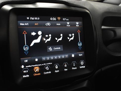Used 2021 Jeep Renegade Limited w/ Sun & Sound Group AWD/4WD image 17