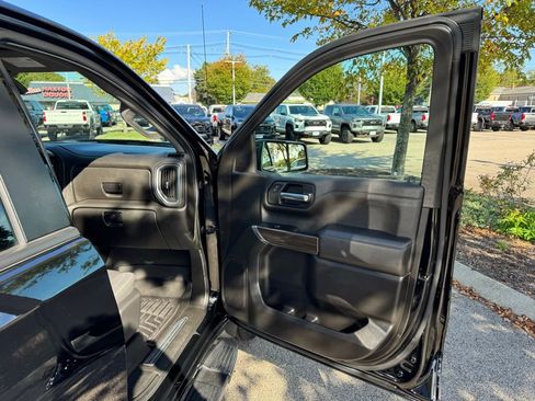 Used 2022 Chevrolet Silverado 1500 RST w/ Safety Package image 23