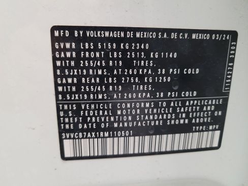 Used 2024 Volkswagen Tiguan SE R-Line FWD image 33