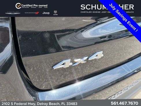 Used 2024 Jeep Compass Latitude AWD/4WD image 15