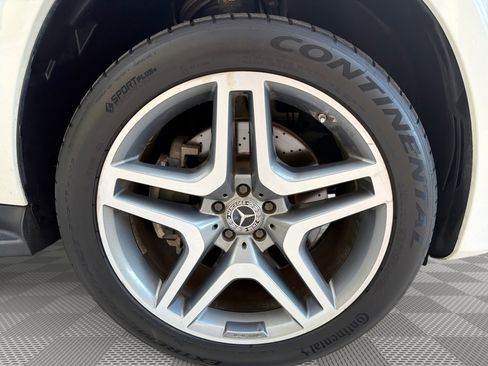 Used 2018 Mercedes-Benz GLS 550 4MATIC image 23