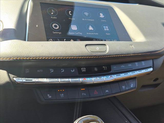 Used 2021 Cadillac XT4 Premium Luxury FWD image 15