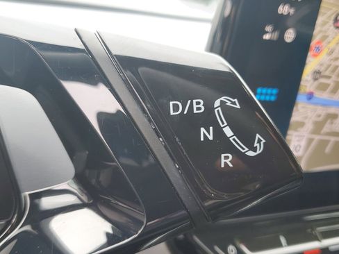 Used 2023 Volkswagen ID.4 S RWD image 27