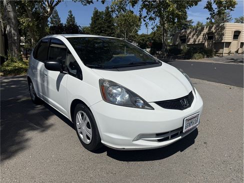 Used 2010 Honda Fit image 7