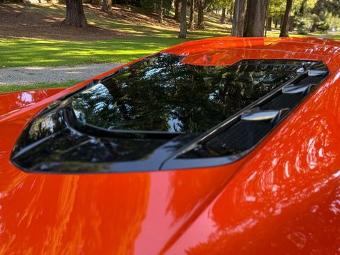 Used 2020 Chevrolet Corvette Stingray Preferred Cpe w/ 2LT Preferred Equipment Group image 21