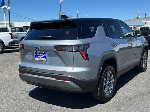 New 2026 Chevrolet Equinox LT w/ Convenience Package II image 5