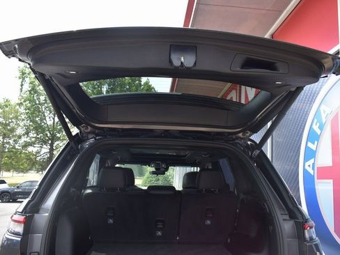 Used 2025 Jeep Grand Cherokee Limited w/ Black Appearance Package image 59