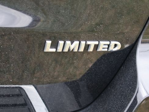 Used 2021 Jeep Grand Cherokee Limited w/ Luxury Group II image 17