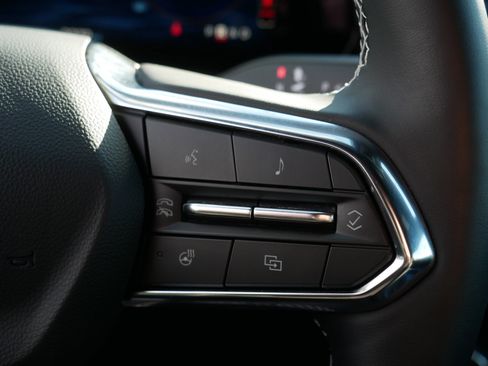 Used 2024 Chevrolet Equinox EV LT w/ LPO, Trailering Package image 29