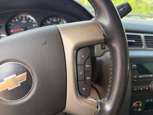 Used 2008 Chevrolet Tahoe LT w/ LT Preferred Equipment Group AWD/4WD image 11