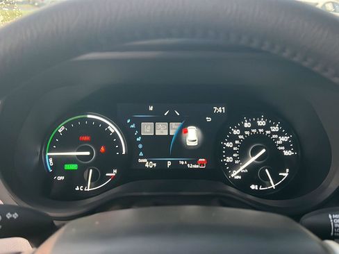 New 2026 Toyota Sienna XLE image 23