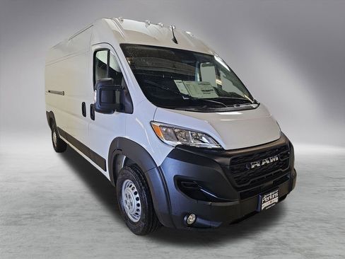 New 2026 RAM ProMaster 2500 w/ Convenience Group image 4